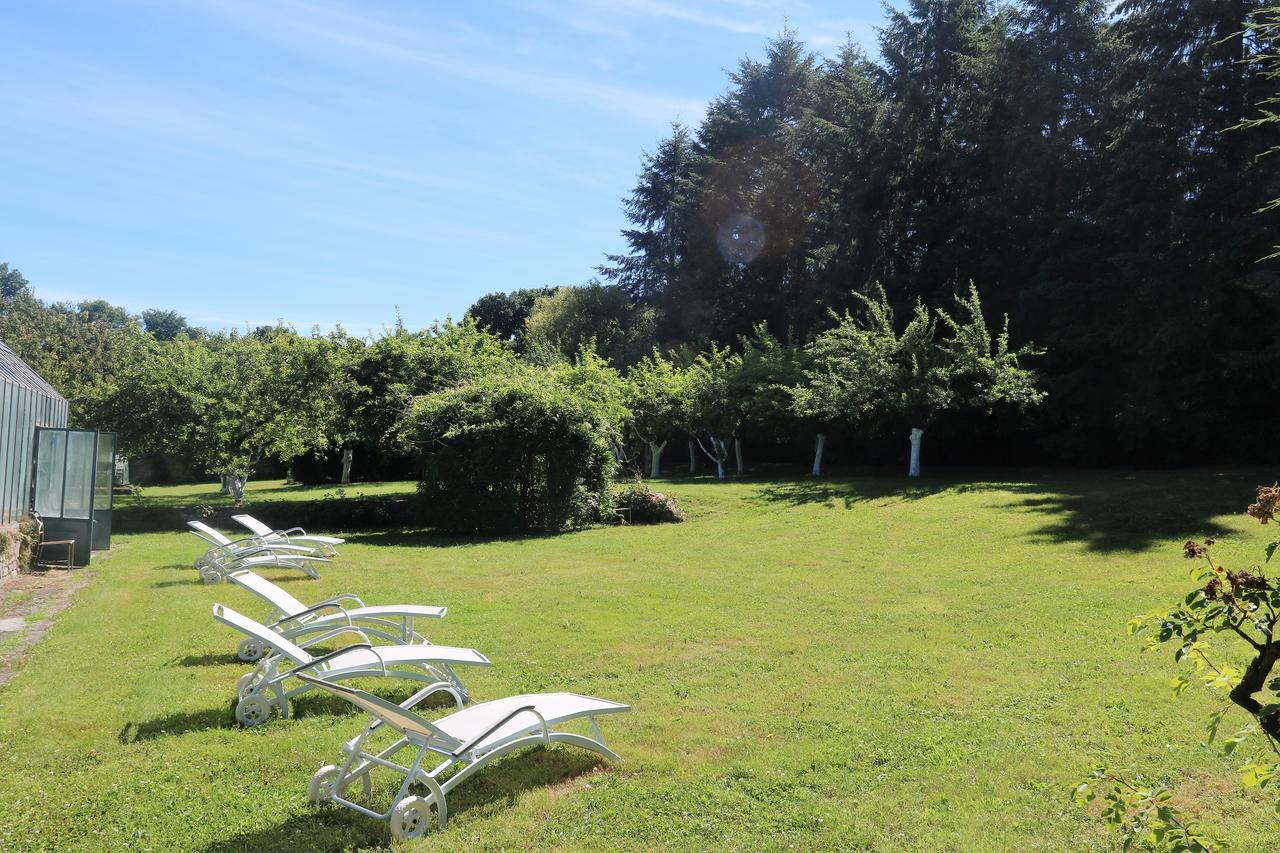 Cottage Du Manoir De Tregaray Sixt-sur-Aff Dış mekan fotoğraf