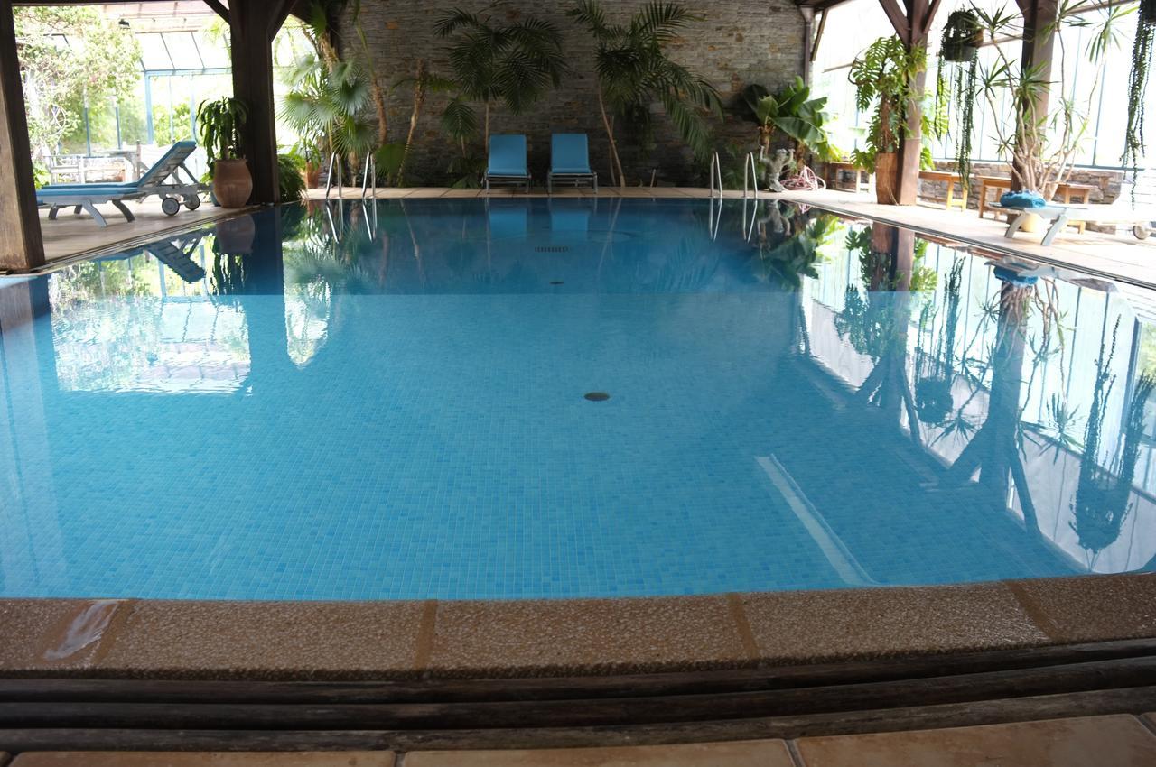 Cottage Du Manoir De Tregaray Sixt-sur-Aff Dış mekan fotoğraf